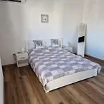 Apartamento Bravo *