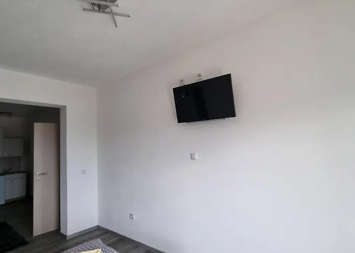 Apartment Bravo *